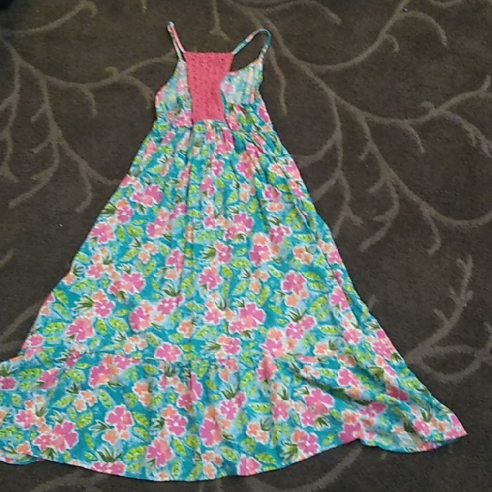 Dress - Picture 4 of 4